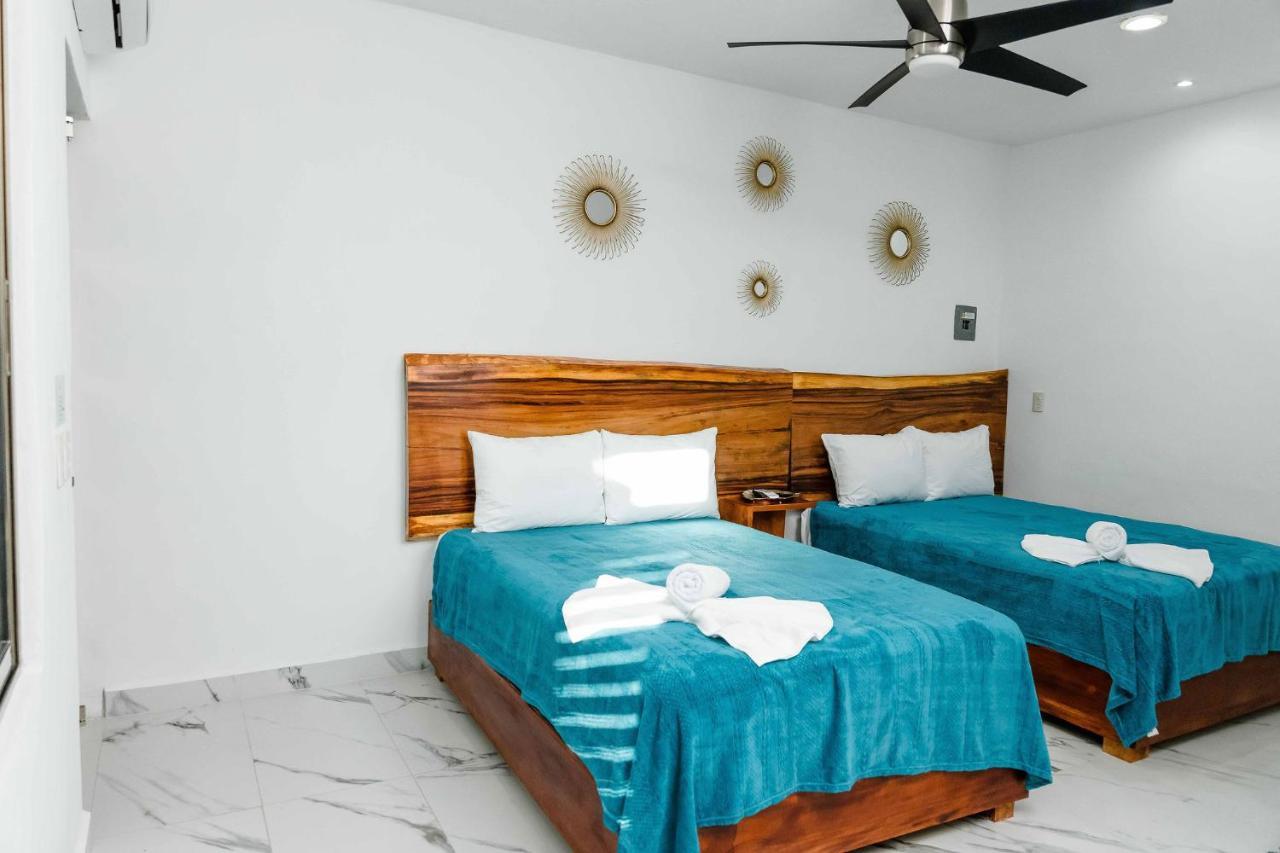 Hotel Naomi City Center Bacalar Exterior photo