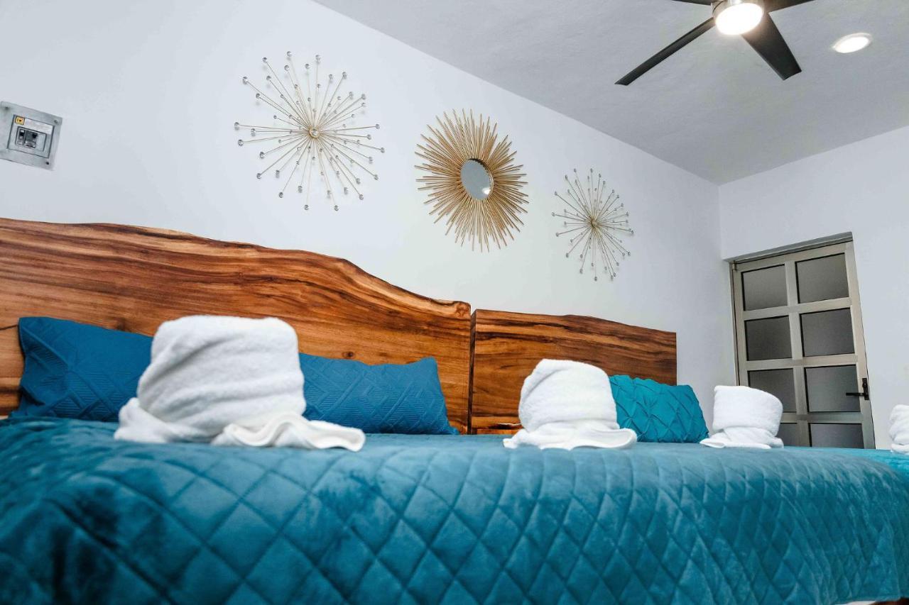 Hotel Naomi City Center Bacalar Exterior photo