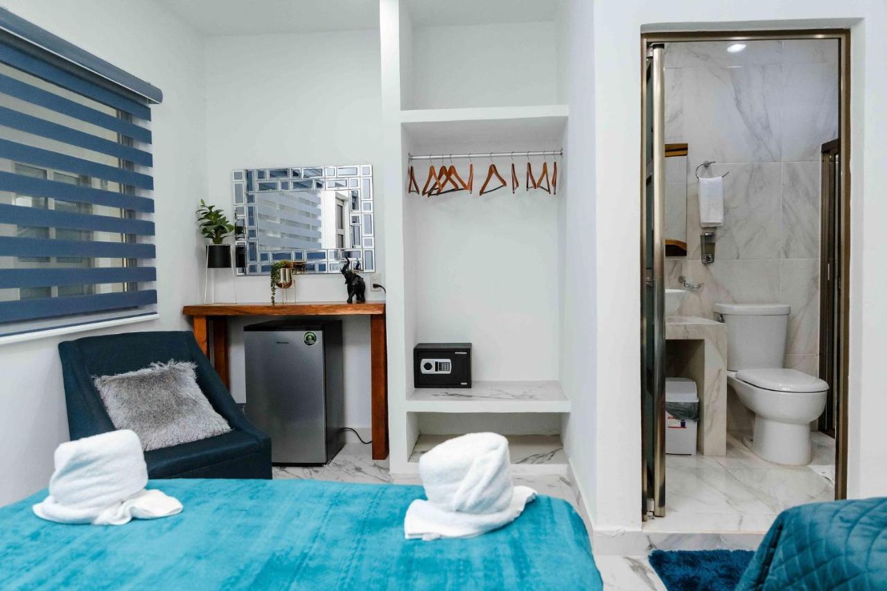 Hotel Naomi City Center Bacalar Exterior photo